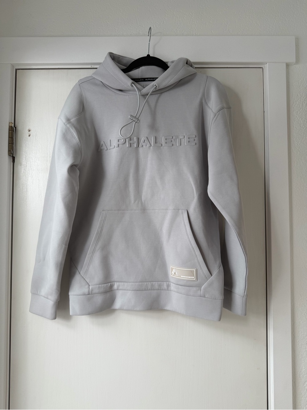 Alphalete Men's Embossed Logo Hoodie - Pale Gray New without tag
